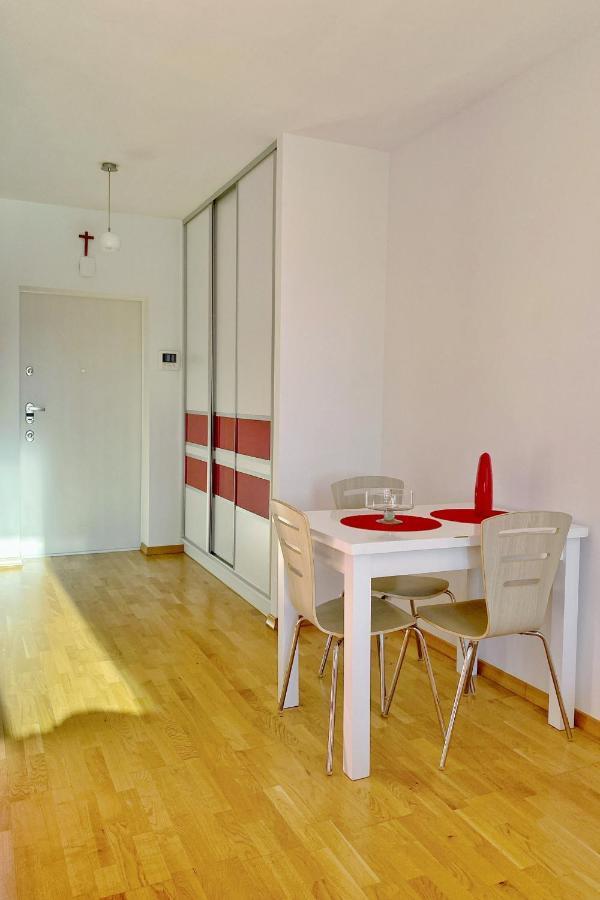 Capital Towers - Apartament Pop-Art Z Widokiem Na Rzeke Rzeszow Exterior photo